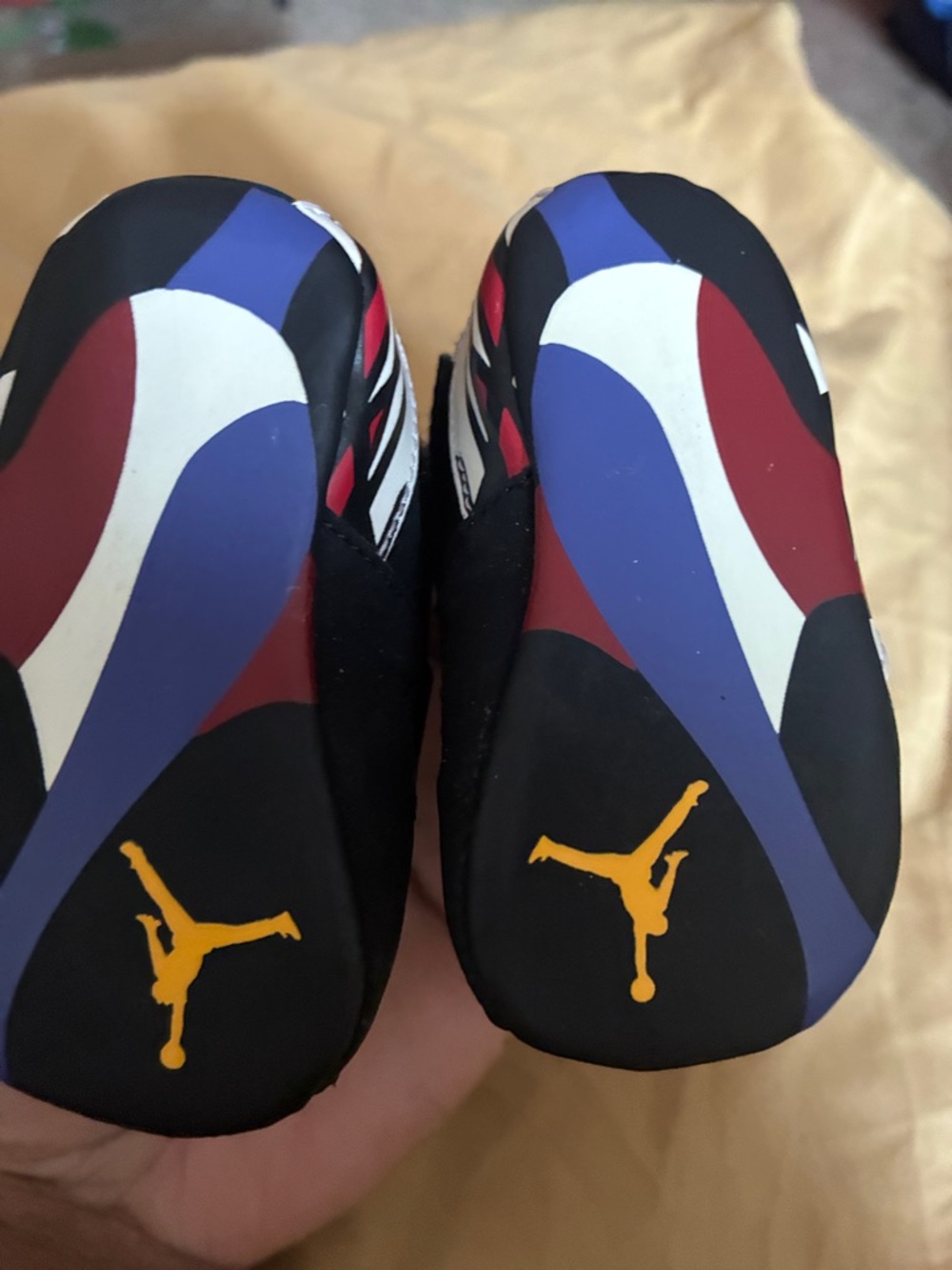 Nike Baby Black and Red Jordan Soft Sole Shoes size 1c baby unisex retro 8 - Picture 3 of 3